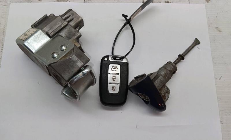 Key set with tansponder
