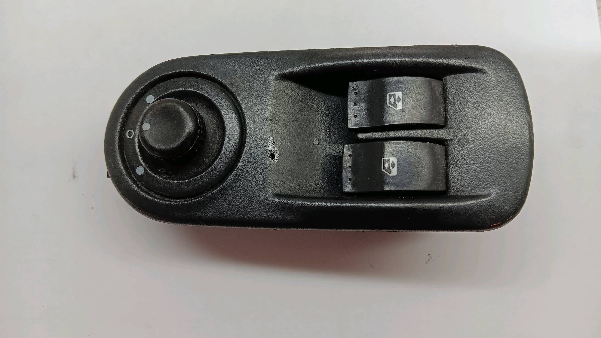 Commande  Renault TRAFIC II 2006 - 14