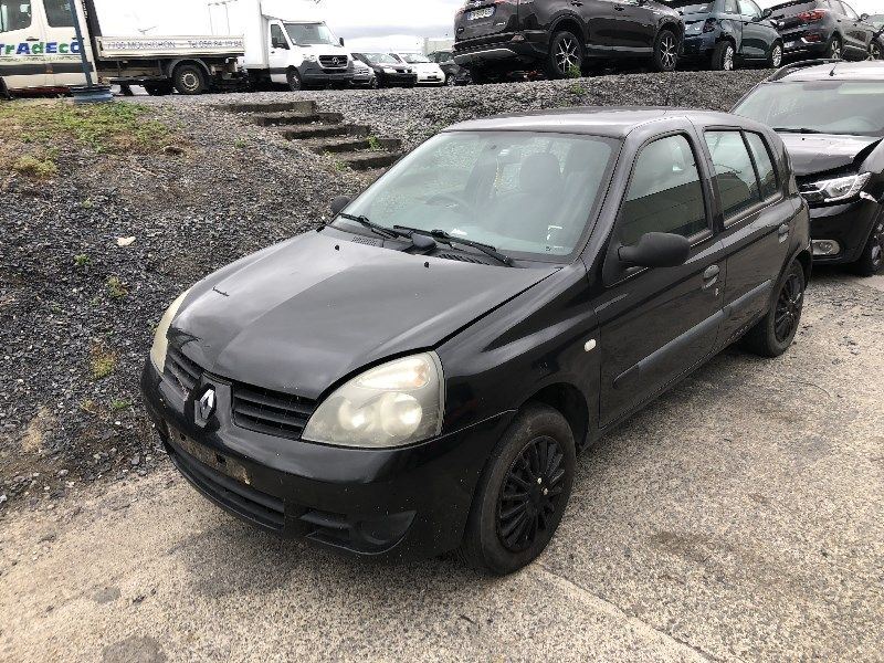 Bumper voor Renault CLIO II 2001 - 05