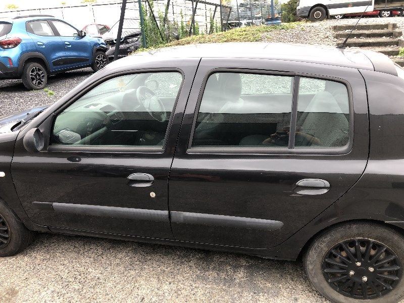 Deur links voor Renault CLIO II 2001 - 05