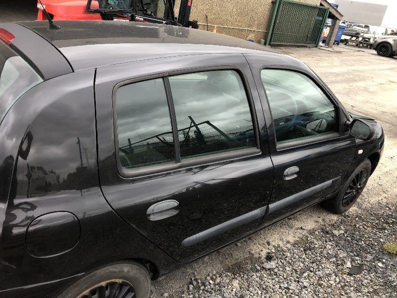 porte AR D Renault CLIO II 2001 - 05