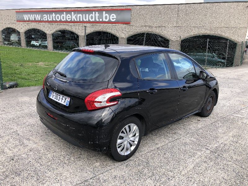 Peugeot 208 I 2012 - 2015 