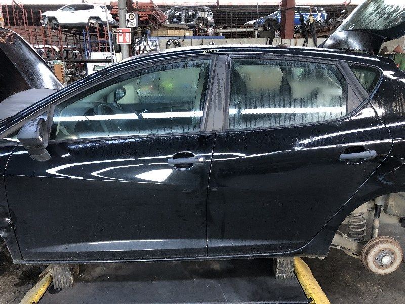 Deur links voor Seat IBIZA IV 2012 - 17 6J