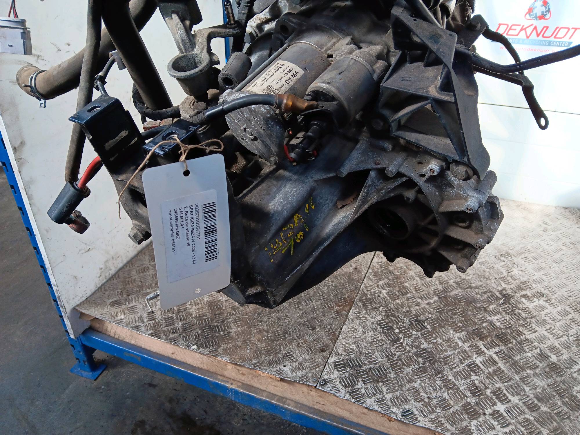 2. Versnelingbak Seat IBIZA IV 2012 - 17 6J