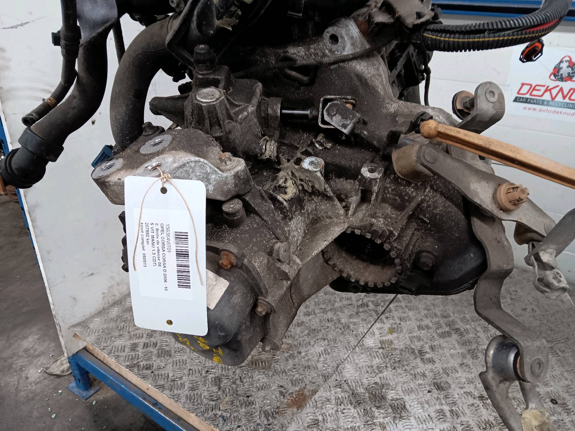 2. Versnelingbak Opel CORSA D 2006 - 10