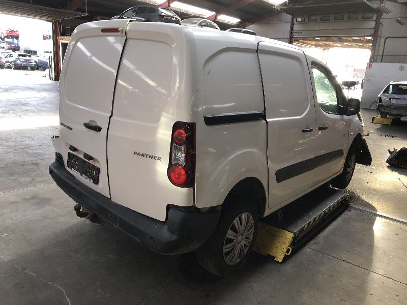Achter deur koffer rechts Peugeot PARTNER II 2008 - 18
