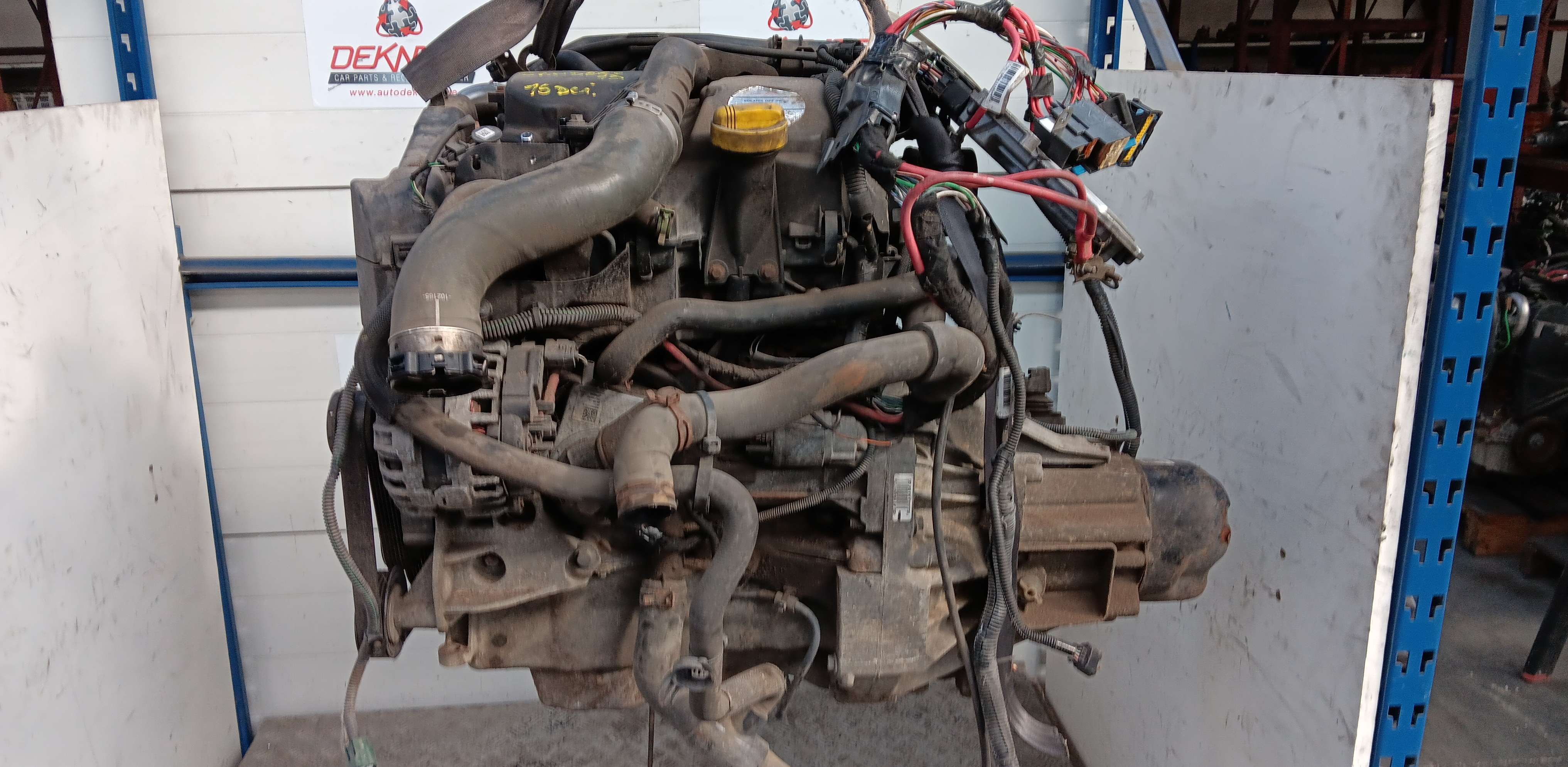 1. Motor Dacia SANDERO II 2012 - 16