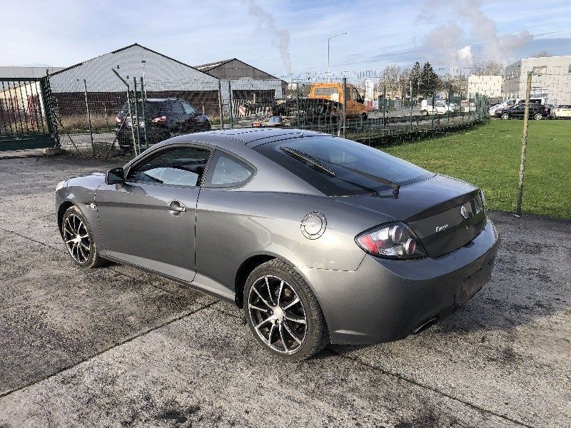 Hyundai COUPE 06-09 