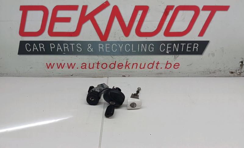 Key set with tansponder