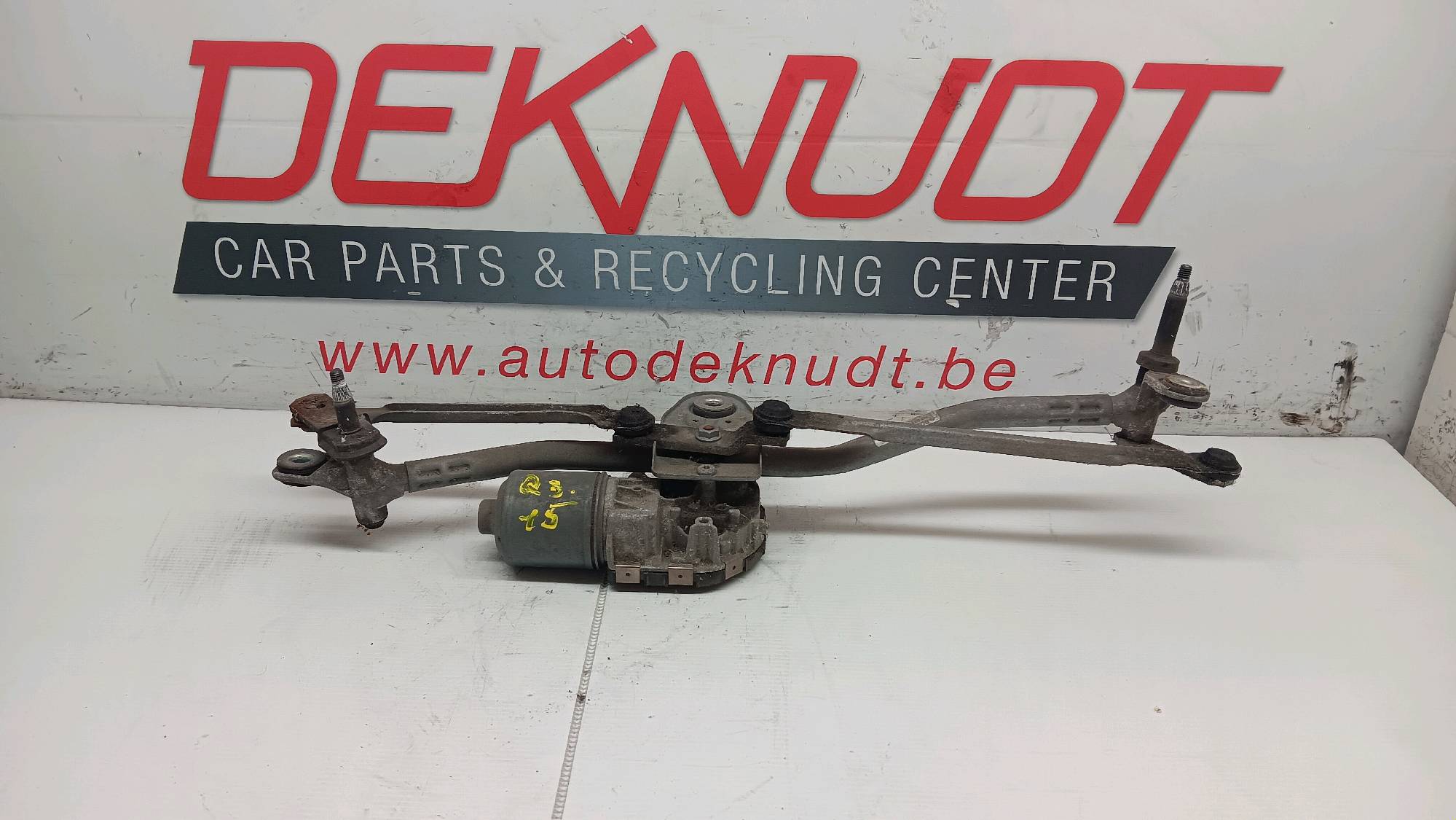 moteur essui glace avant Audi Q3 8U 2015 - 18