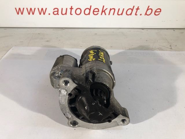 Starter Peugeot 5008 2009 - 17