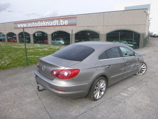 Crochet Vw PASSAT CC 2005 - 10