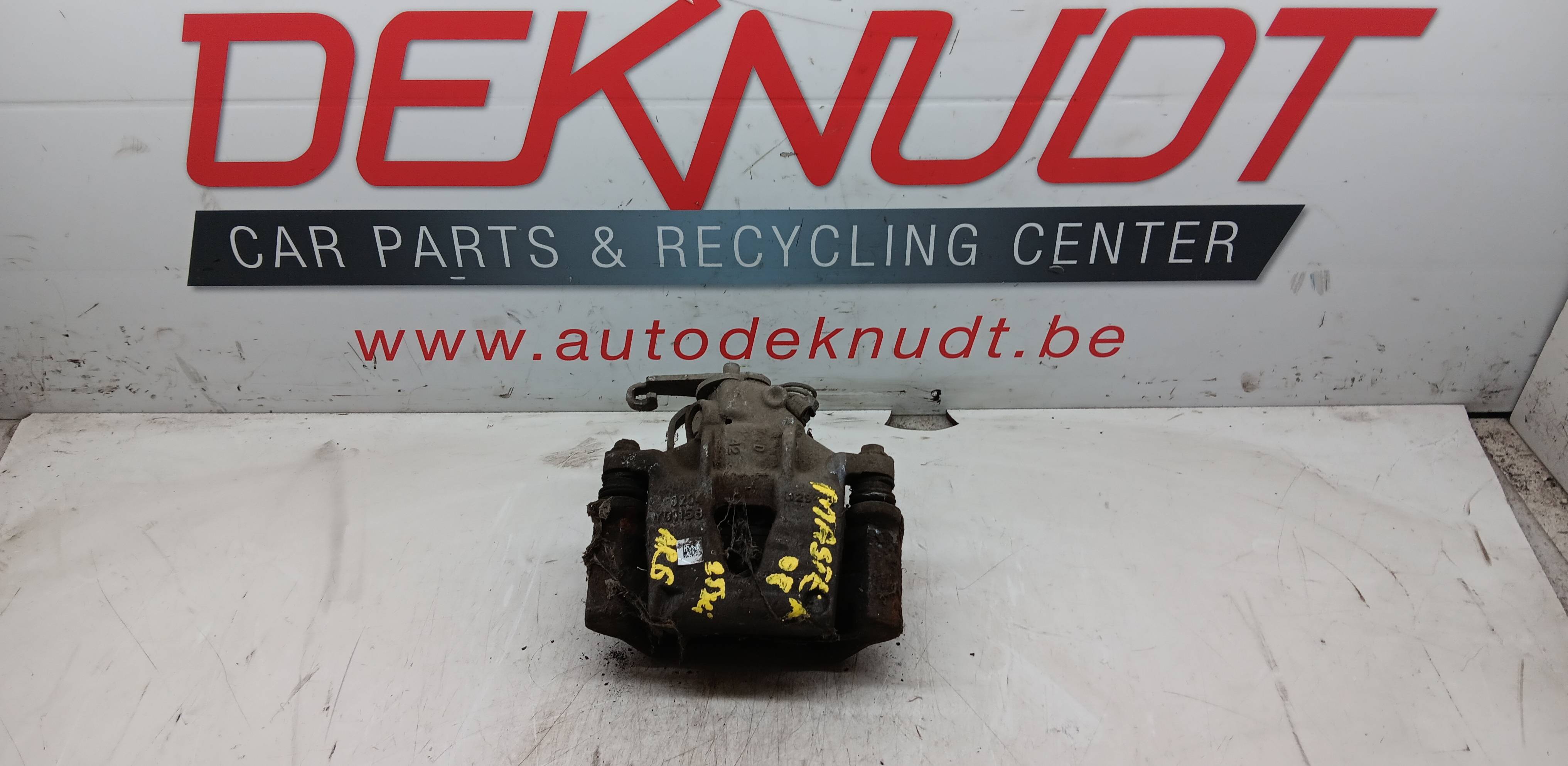 Remschijf links ACHTER Renault MASTER II 1998 - 10
