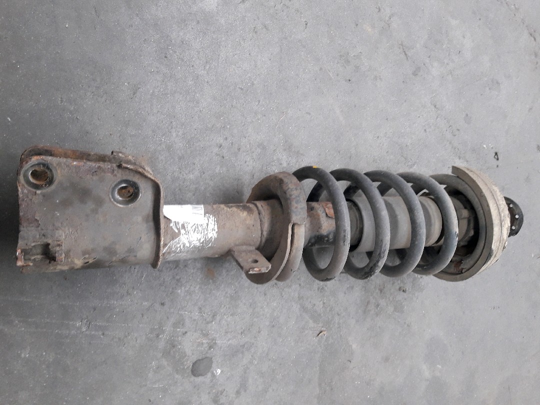 mcPherson AV D Opel VIVARO A 2006 - 14
