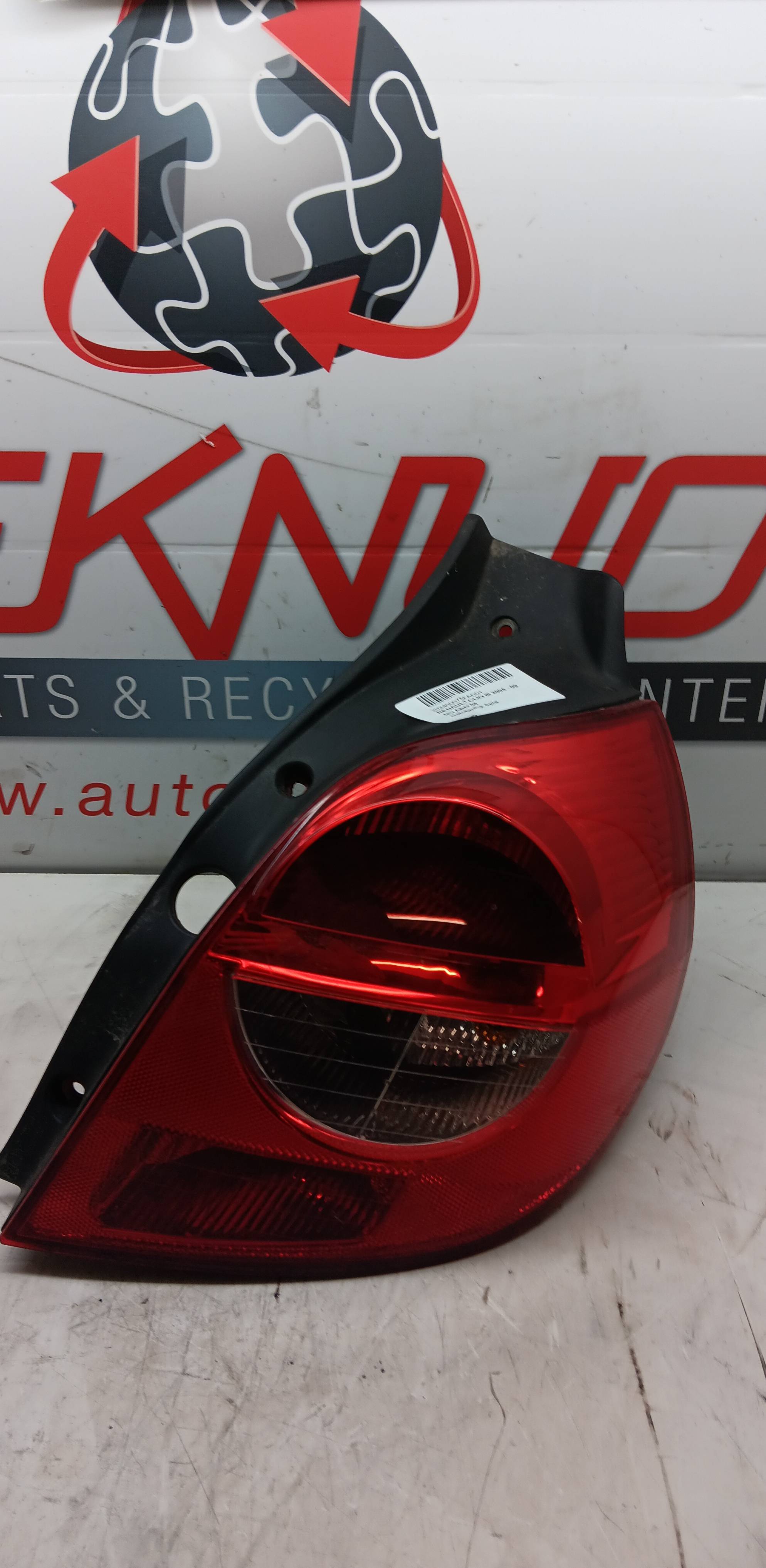 feu ARD Renault CLIO III 2005 - 09