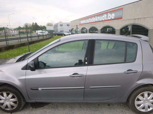 porte AR G Renault CLIO III 2009 - 12