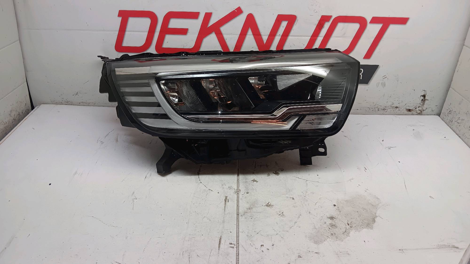 phare D Renault KANGOO III 2020 -
