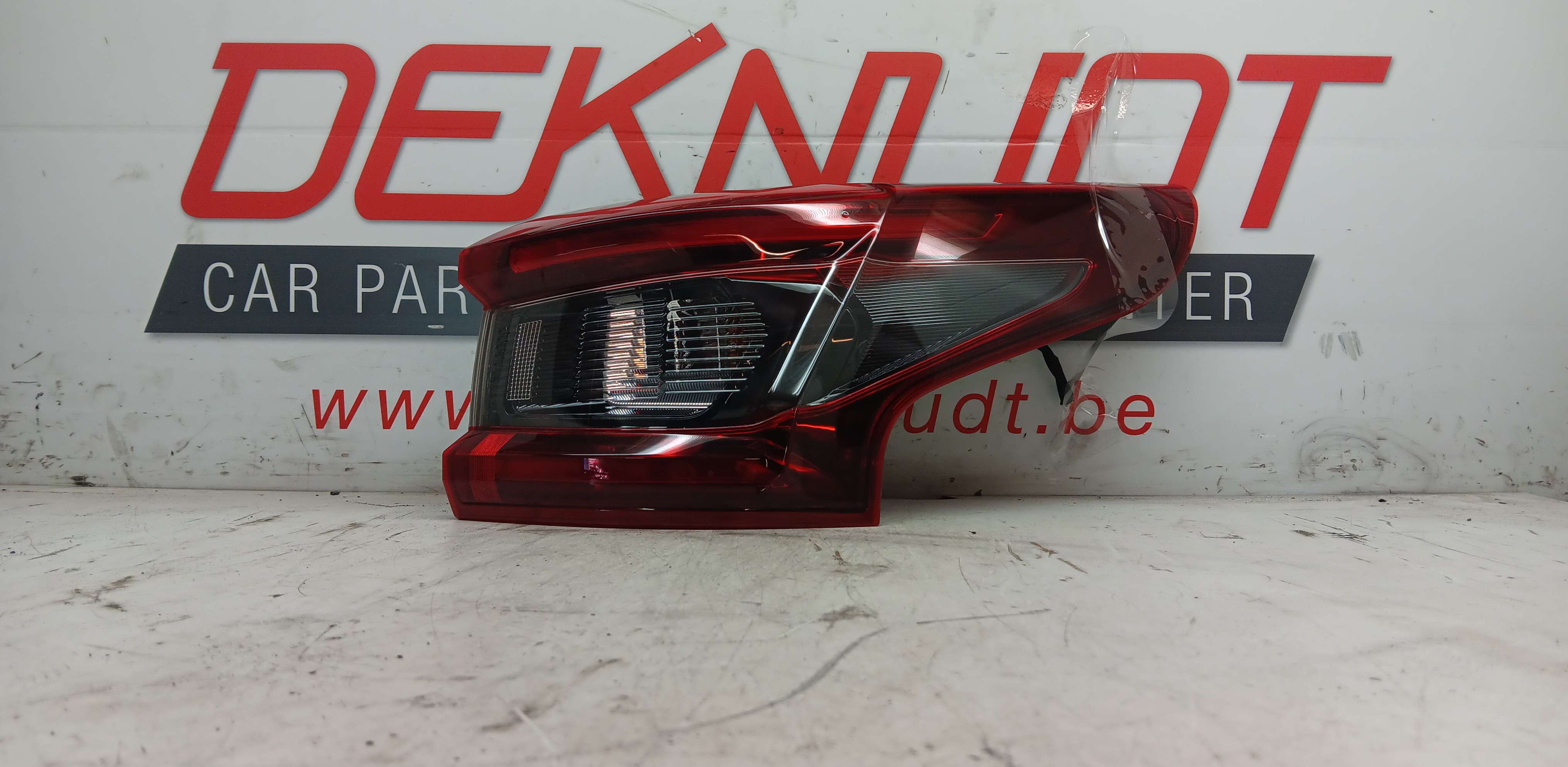 feu ARD Nissan QASHQAI J11 2017 - 21