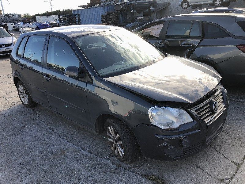 Deur rechts voor Vw POLO 2005 - 09 9N3