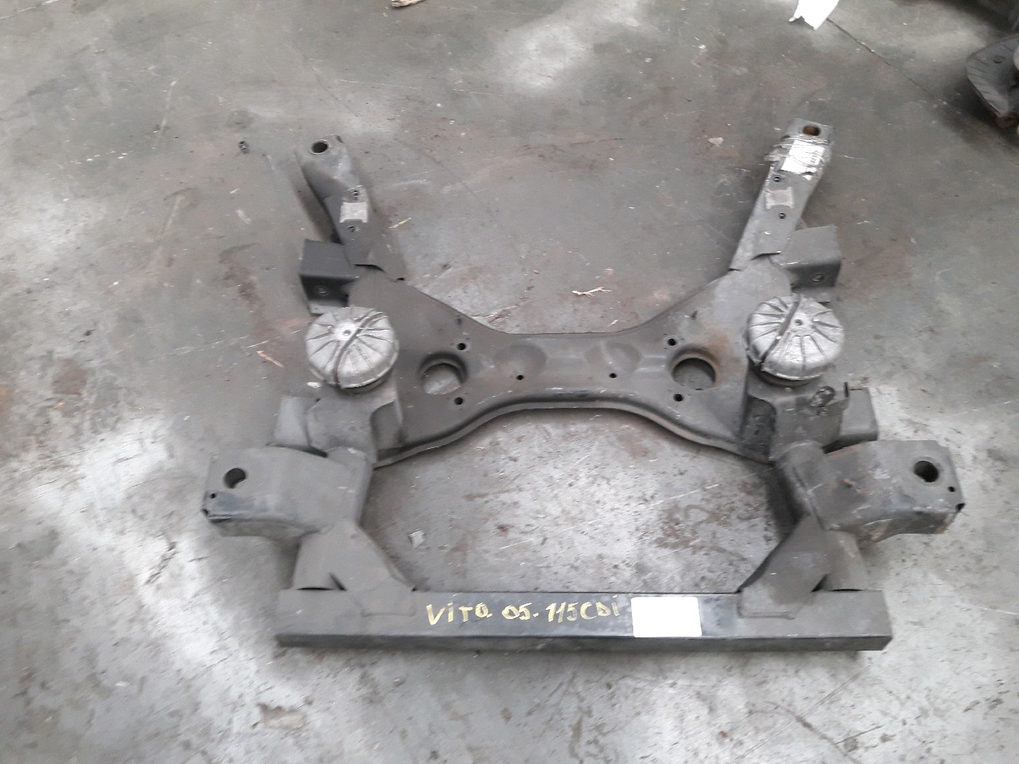Motorbed Mercedes-Benz VITO W639 2003 - 14