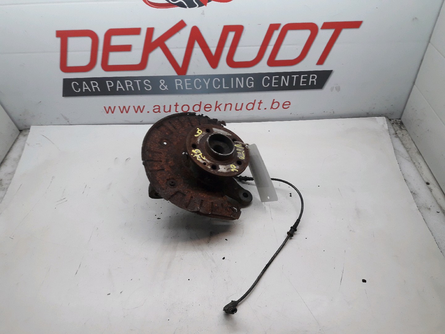Fusee links voor Mercedes-Benz VITO W639 2003 - 14
