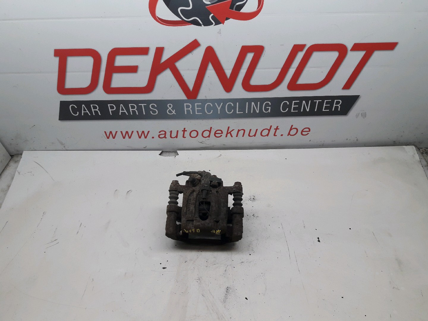 Remschijf links ACHTER Mercedes-Benz VITO W639 2003 - 14