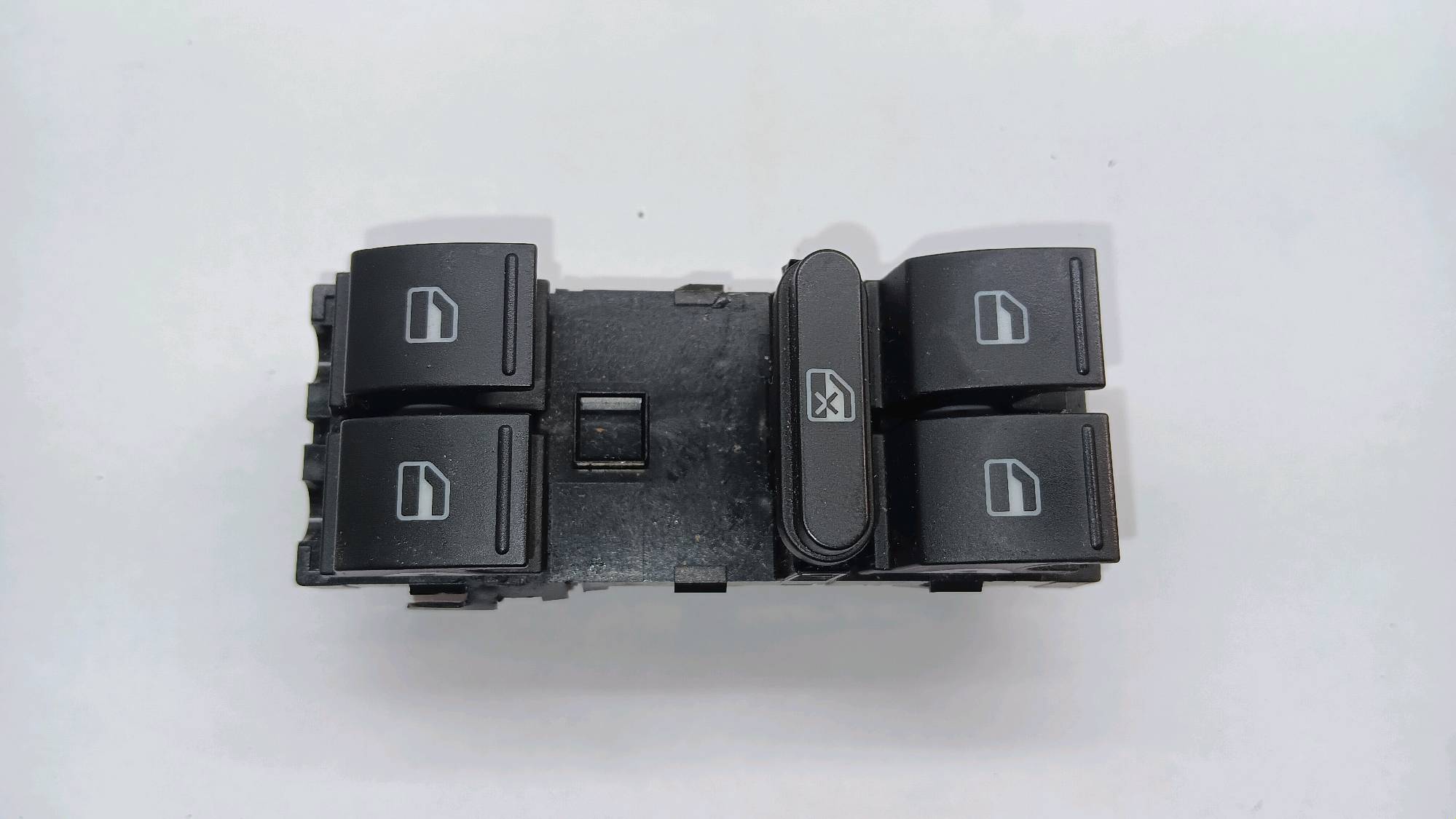 Commande  Vw POLO 2009 - 17 6R