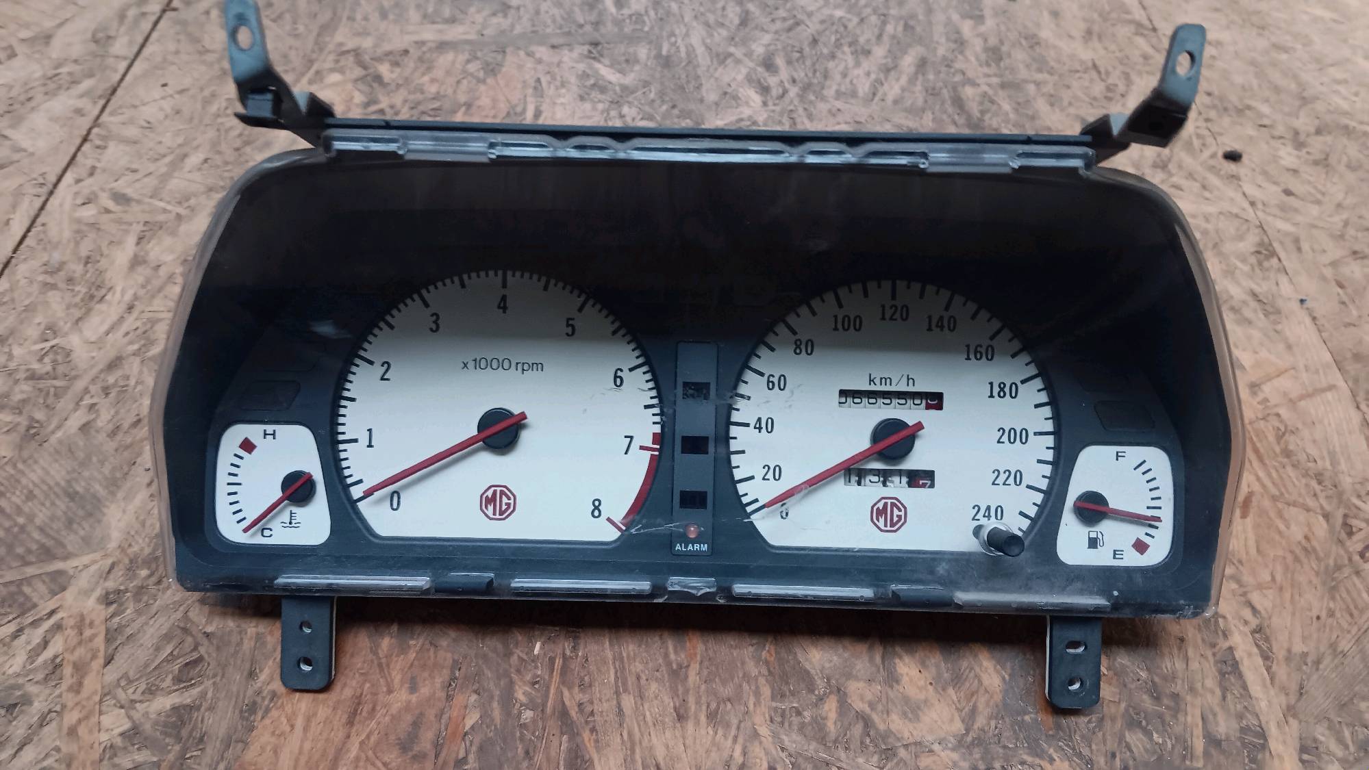 compteur kilométrique Mg F