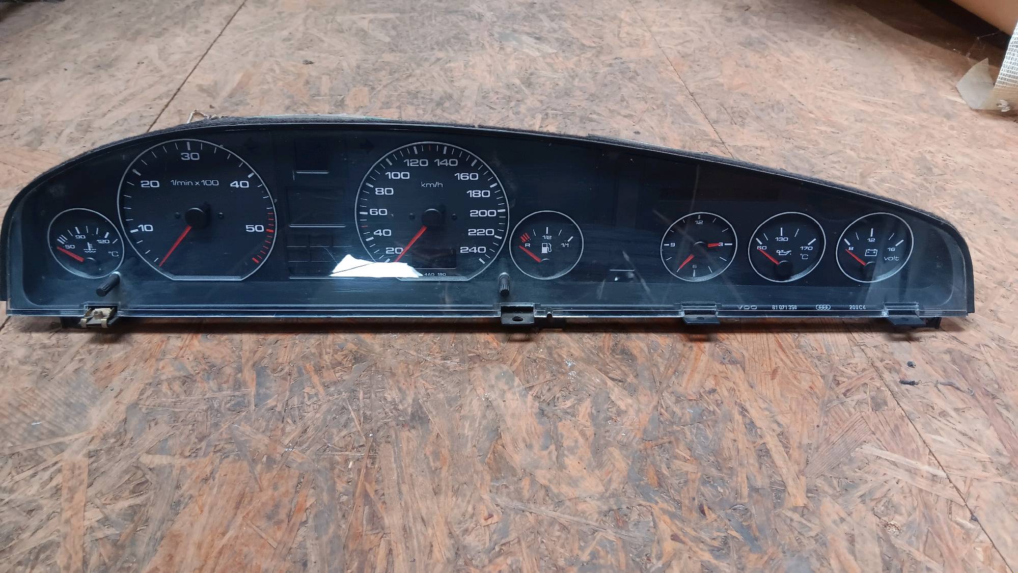 compteur kilométrique Audi A6 C4 1994 - 97
