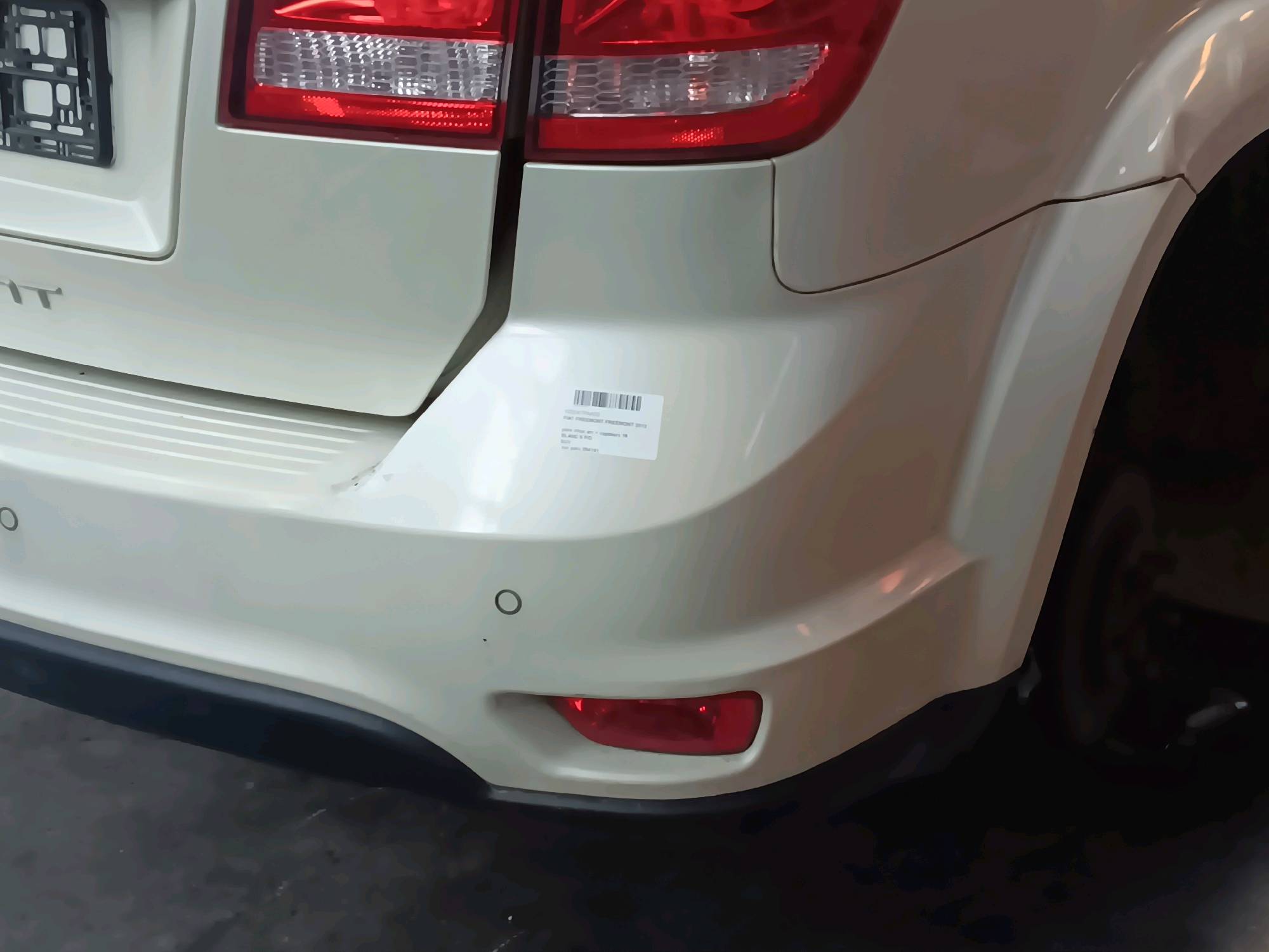 Rear bumper with sensor Fiat FREEMONT 2012 -