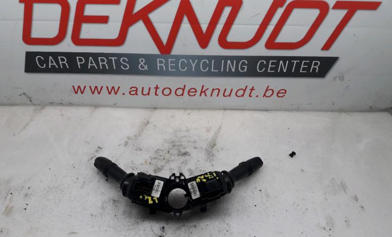 Headlight and wiper stalk switch