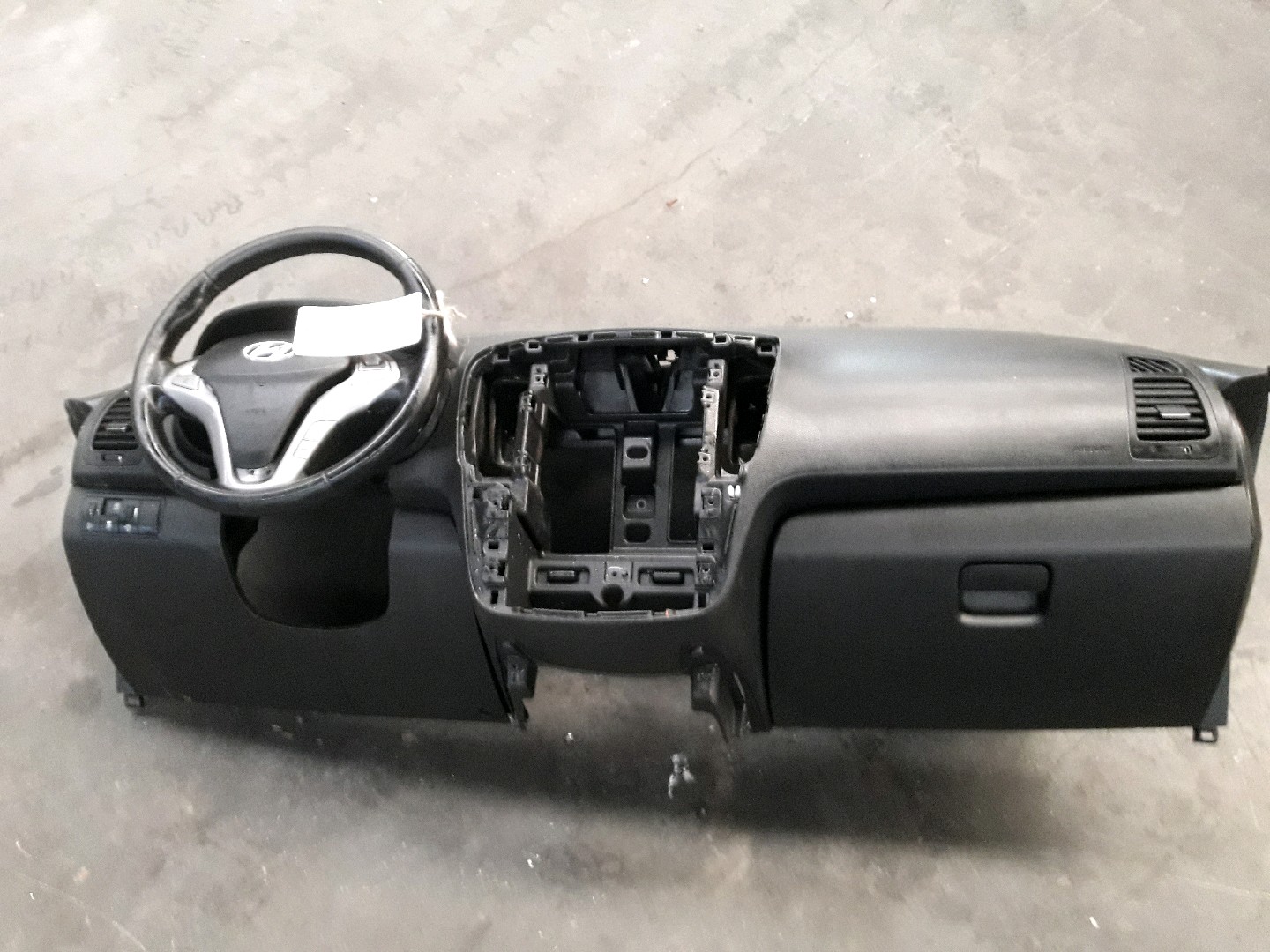Airbag chauffeur Hyundai IX20 I 2010 - 15