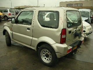 Deur links voor Suzuki JIMNY 1998 - 22